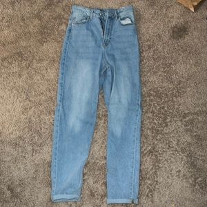 Womens blue jeans